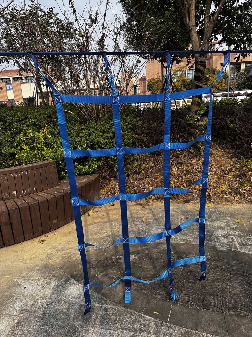 Slackline Obstacle Course